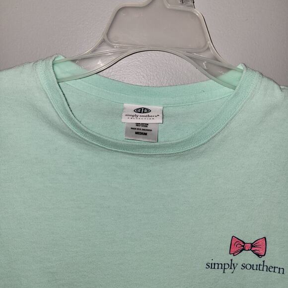 Simply Southern T Shirt Size Medium Green Lightweight Cotton Follow Your Arrow - Picture 4 of 8